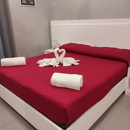 Bed and Breakfast Residenza La Torre Тропеа Екстер'єр фото