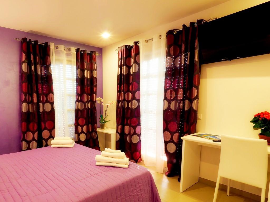 Bed and Breakfast Residenza La Torre Тропеа Екстер'єр фото