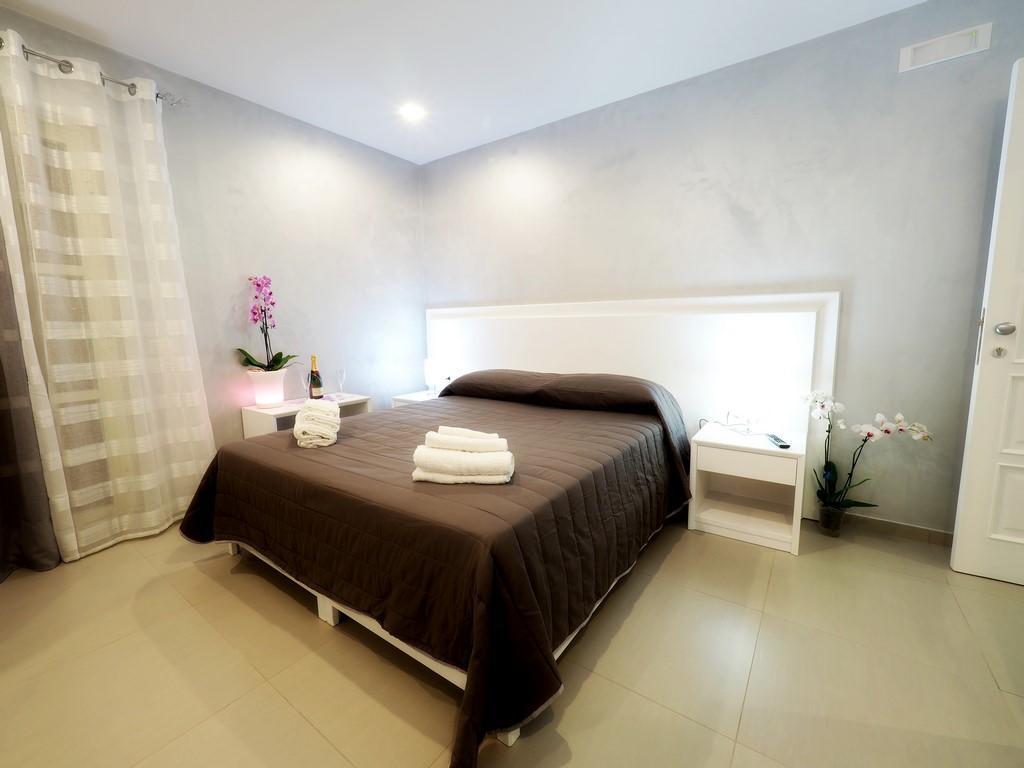 Bed and Breakfast Residenza La Torre Тропеа Екстер'єр фото
