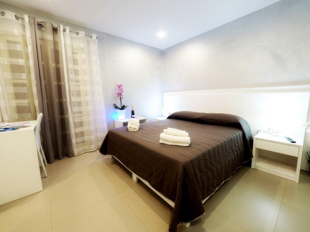 Bed and Breakfast Residenza La Torre Тропеа Екстер'єр фото